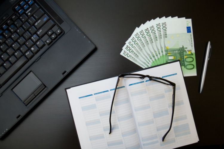 Bursele ANIS 2025 – Granturi de 5.000 EUR pentru cadre didactice universitare